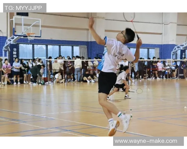 全国锦标赛回顾：上海羽毛球队展现出色实力与团队精神