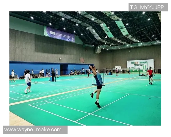 成都羽毛球队技术解析：提升竞技水平的秘密与训练方法探讨